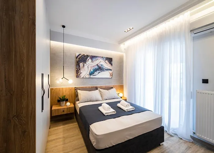 Ares Penthouse Салоники