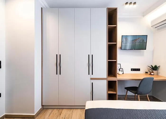 Ares Penthouse 테살로니키