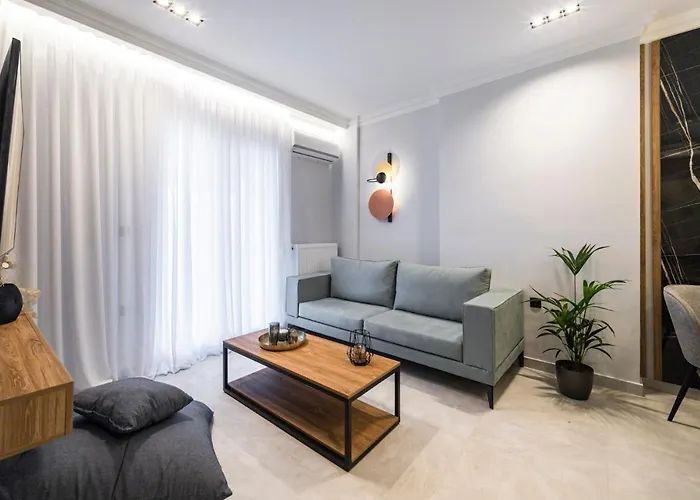 Ares Penthouse * 테살로니키
