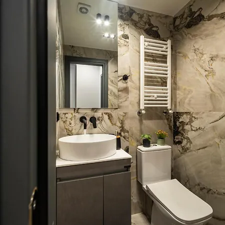 شقة Ares Penthouse